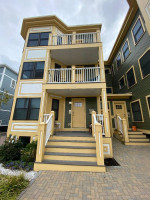 ✦RENOVATED✦4Bed/2Bath apt by Davis Sq. avail.3/15(Laundry in unit)