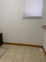 2 bed room apt convenient transportation and shopping