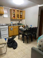 2 bed room apt convenient transportation and shopping