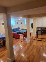 ✦DUPLEX✦ 4Bed/2Bath apt by Davis Sq. avail.9/1(Laundry in unit)