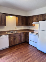 TERRIFIC and SPACIOUS SOUTHWEST SIDE 2BR-1.5 BA’S TOWNHOUSE/GREAT LOC