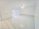 UPGRADED TOWNHOUSE ! 2-2.5 ! WOOD FLOOR ! SS APPS ! WASHER&DRYER!POOL!