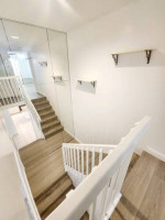 UPGRADED TOWNHOUSE ! 2-2.5 ! WOOD FLOOR ! SS APPS ! WASHER&DRYER!POOL!