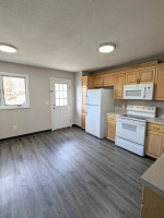 Extremely spacious townhouse located in town plot