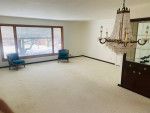 Nice 2bdrm-1 Bath Wauwatosa Duplex-Upper