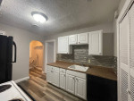 Top level 3bd/2bth duplex with tons of space! Arched doorways~Balcony!