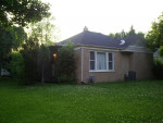 FOR HANDYMAN ONLY!! 2 Bedroom Small House w Office Palatine