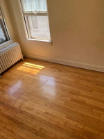 UWM CAMPUS HEAT INCLUDED! UPPER (3 BED /1 Bath) (APR. 1st)