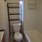 $1500/Mo. All Utili Incl. HOUSE 4 Bedrms, 2 Baths, W/D.