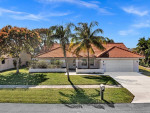 ~Welcome Home~ Beautiful 4BR POOL, UPGRADED! EASY HOA!