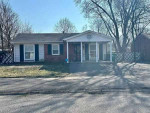 !@**This charming 3 bedroom, 1 bath hom!@**