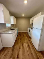 !@**This charming 3 bedroom, 1 bath hom!@**