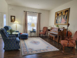 END TOWNHOME IN WONDERFUL LOCATION – 1ST FLOOR MASTER