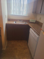 Looking to move...Come here with us at Heritage Glen