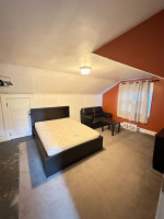 3rd Floor walk up, Furnished, Walk to CWRU, Hospitals, 88-3