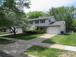 Duplex With New Carpet Near East Towne