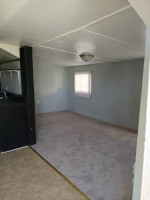 3 BEDROOM COTTAGE BY THE RIVER-$420 week