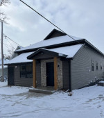 Recently Updated 2 Bedroom Duplex near downtown Muskegon