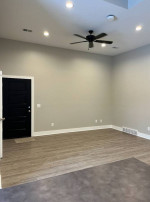 RECENTLY UPDATED 2 BEDROOM DUPLEX CLOSE TO DOWNTOWN