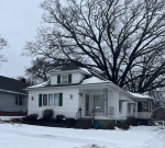 CHARMING HOME IN NIMS NEIGHBORHOOD / 2 BEDROOMS PLUS A BONUS ROOM
