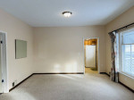 CHARMING HOME IN NIMS NEIGHBORHOOD / 2 BEDROOMS PLUS A BONUS ROOM