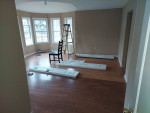 Single Family Home 3/4 bedrooms & 3 full baths