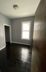 Section 8 house 3 bedroom upper