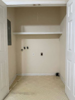 2 bedroom duplex w/ garage