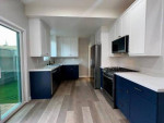 Remodeled 2 bed / 2 bath Townhouse