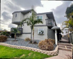 Remodeled 2 bed / 2 bath Townhouse