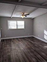 With an ideal location the residential area!!Come & see the rental!!