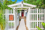 Tarpon River Key West Style- 3/2 Fully Furnished Home