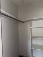 Cozy Studio Apartment: Prime Location with Move-in Concession