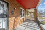 New renovated 3 bedroom row house NW