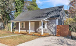 **REDUCED PRICE** 3/ Mobile Home w/Lots of Space!