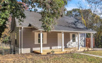 **REDUCED PRICE** 3/ Mobile Home w/Lots of Space!