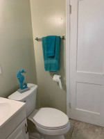 2bedroom 1 bath close to Jungle Gardens