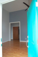 Single home downtown w/ garage & off-street parking