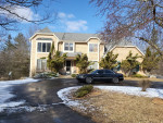 Beautiful Home for Rent in Oconomowoc Area