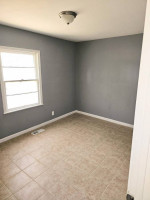 Beautiful and Cozy Three Bedroom House: Section 8 Accepted