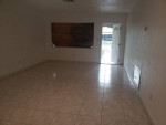 2br/ 1 bath Home for rent