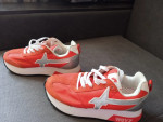 New sneakers size 5-6