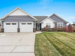 3 Bedroom 2 1/2 bathroom home coming available in Hobart