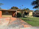 Lovely spacious house 3 bedroom 2 bath.
