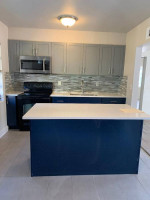 Lovely spacious house 3 bedroom 2 bath.