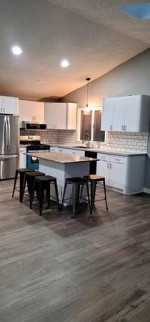 Newly updated 3 Bedrooms w/2C-Garage/HW Flrs & Near Birmingham Schools