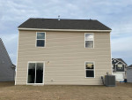 Apartment too small? Come look & fall in LOVE with this spacious home!
