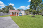 Beautiful 3 Bed 2 Bath Home located in historic Beaufort, SC! - AIM
