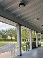 📱 3/2 HOMSTEAD BASE:  Beautiful Townhouse In The Gated Look Inside To Discove