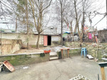 2 Bed 1.5 Bath duplex+ Shared Backyard